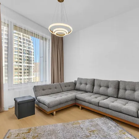 Sky Park's Luxury I With Prime View Apartment