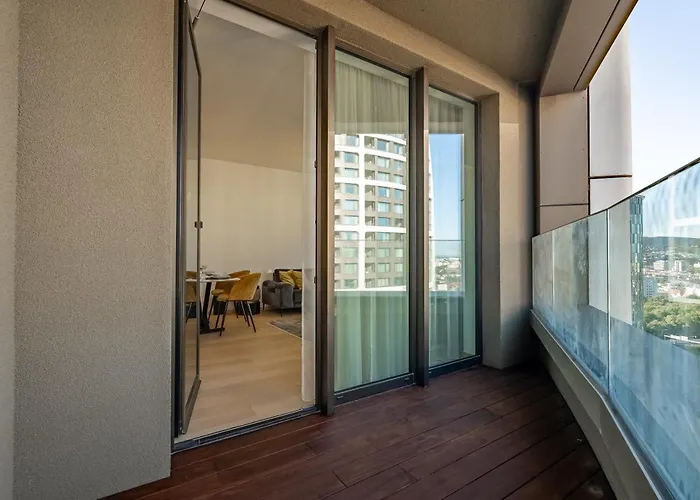 Skypark's Luxury I With Prime View Apartment *