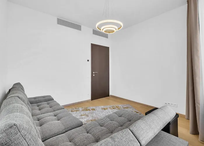 Skypark's Luxury I With Prime View Apartment