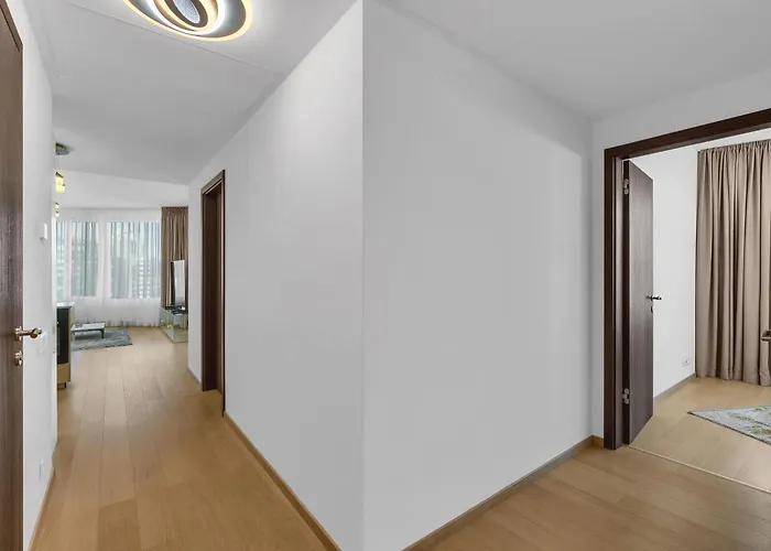 Skypark's Luxury I With Prime View